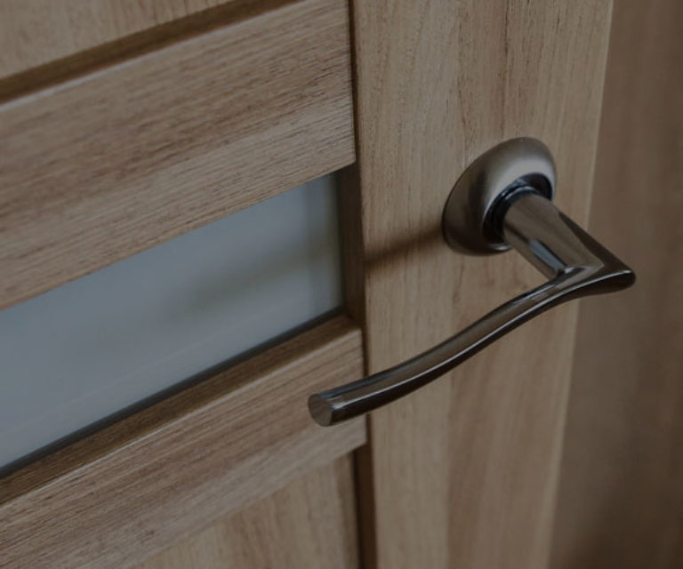 Vetreria Santa Croce Porte in Legno Costabissara